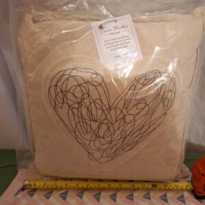 Valentine's "Love Note Pillow-Demdaco Brand New! &Art Heart Keepsake Trinket Box